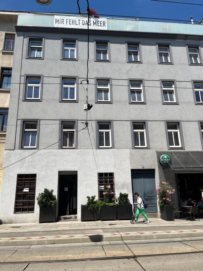 Appartement With Balcony *